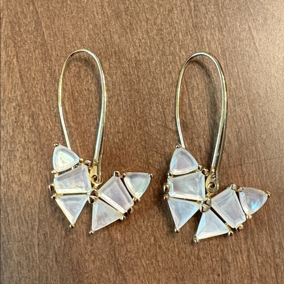 EUC Kendra Scott Gold&Ivory Mother-Of-Pearl Butterfly Earrings Price now FIRM - Picture 2 of 11